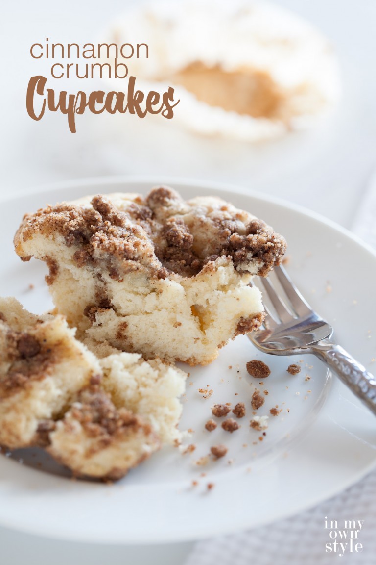 Cinnamon Crumb Cake Cupcake Recipe