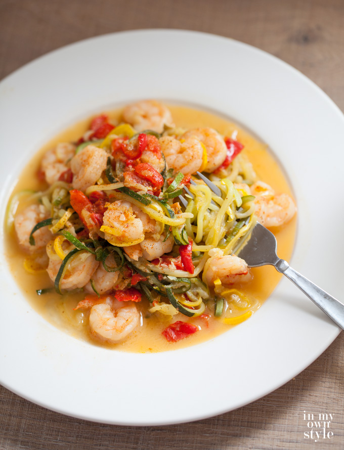 What to Make with Zucchini? Garlic Shrimp Zoodles