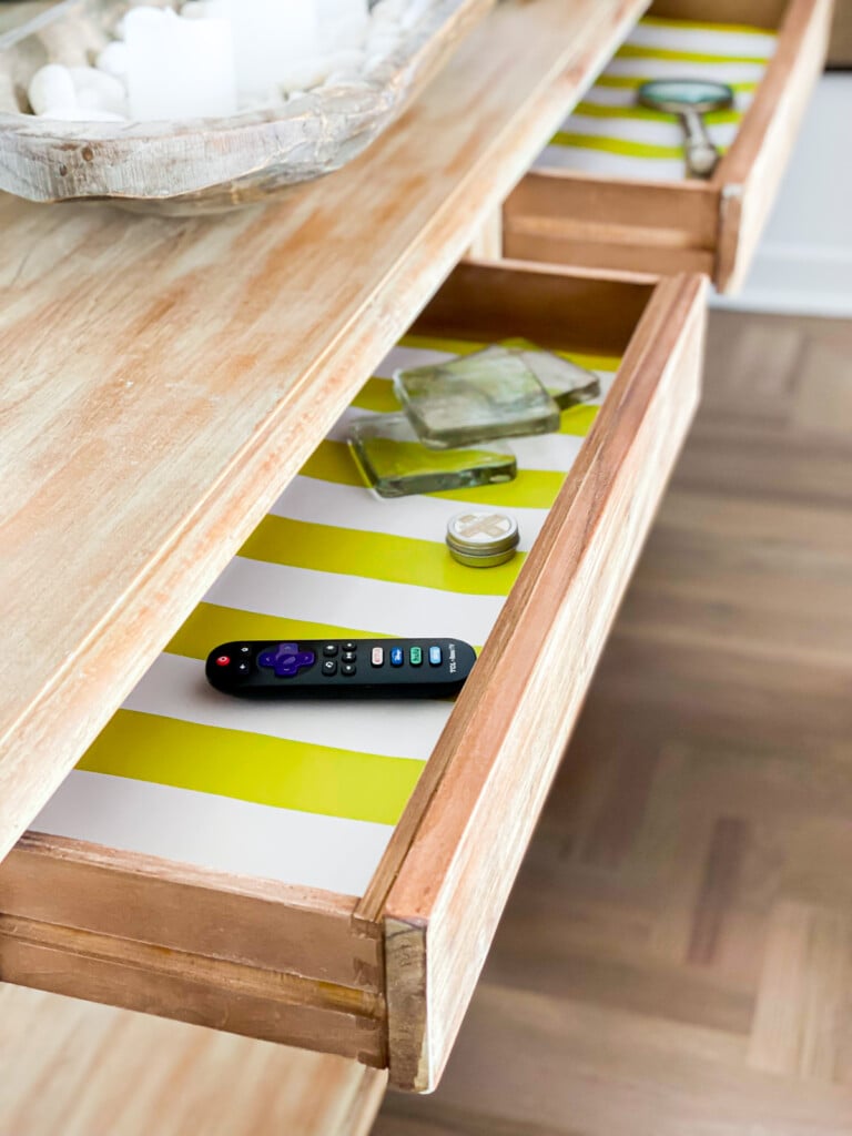 “The Easy Trick” on How to Line a Drawer