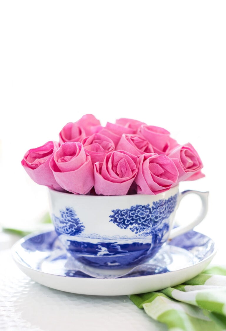 How to Make Roses Using Paper Napkins