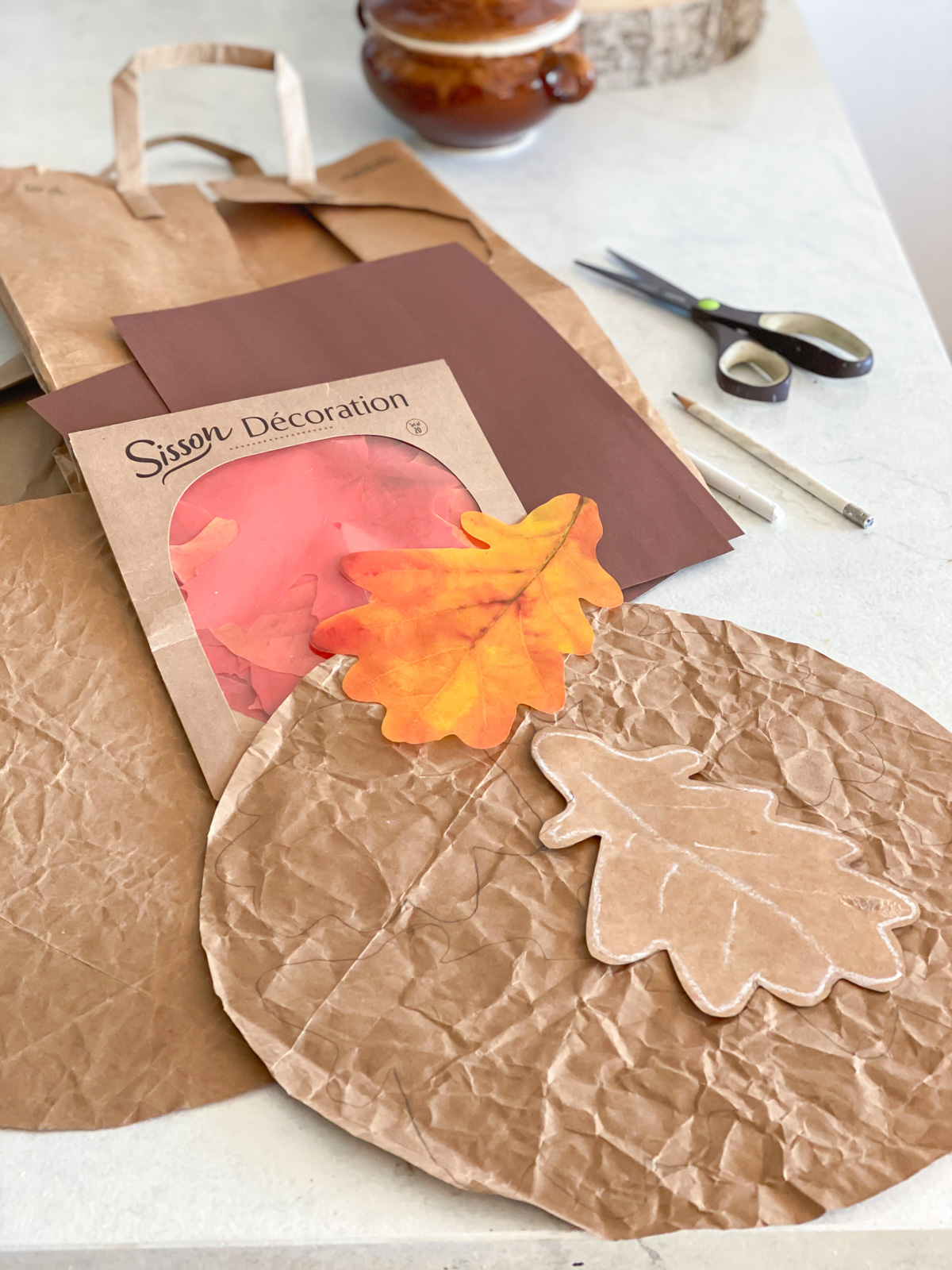 supplies needed to make paper fall oak leaves