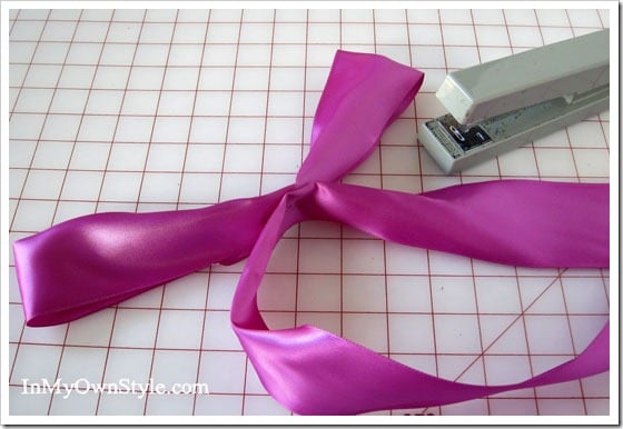 How to make a ribbon bow