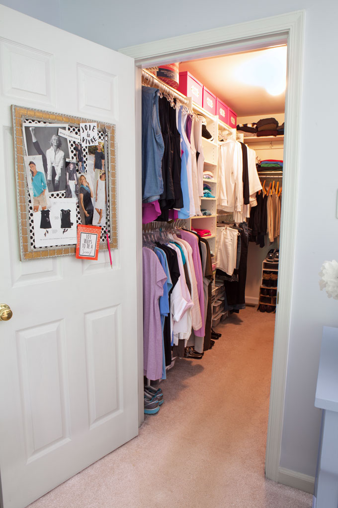 Clothes closet organizing