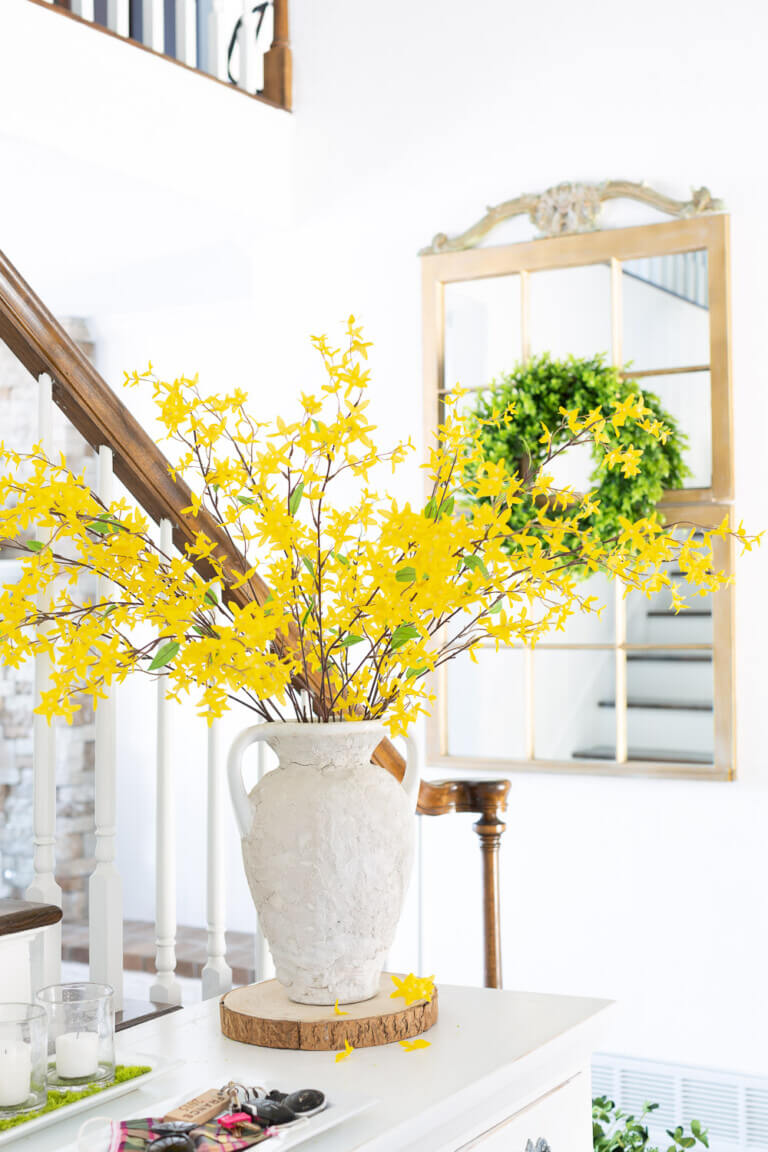 Entryway Decorating Ideas That Say, Hello Spring