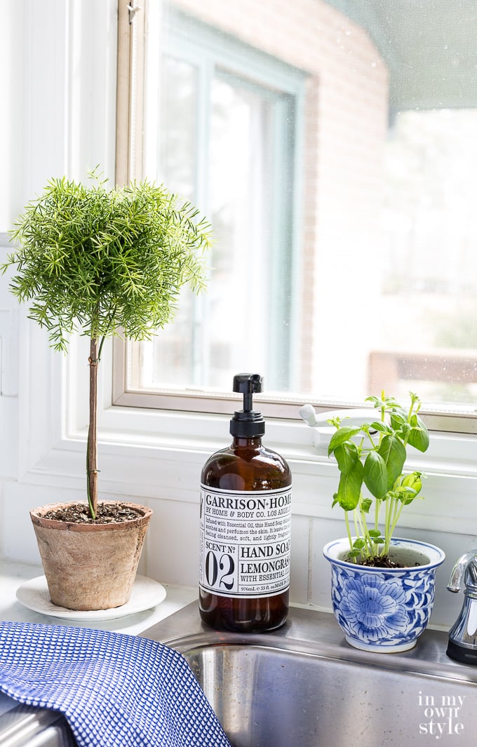 How to Make a Faux Topiary