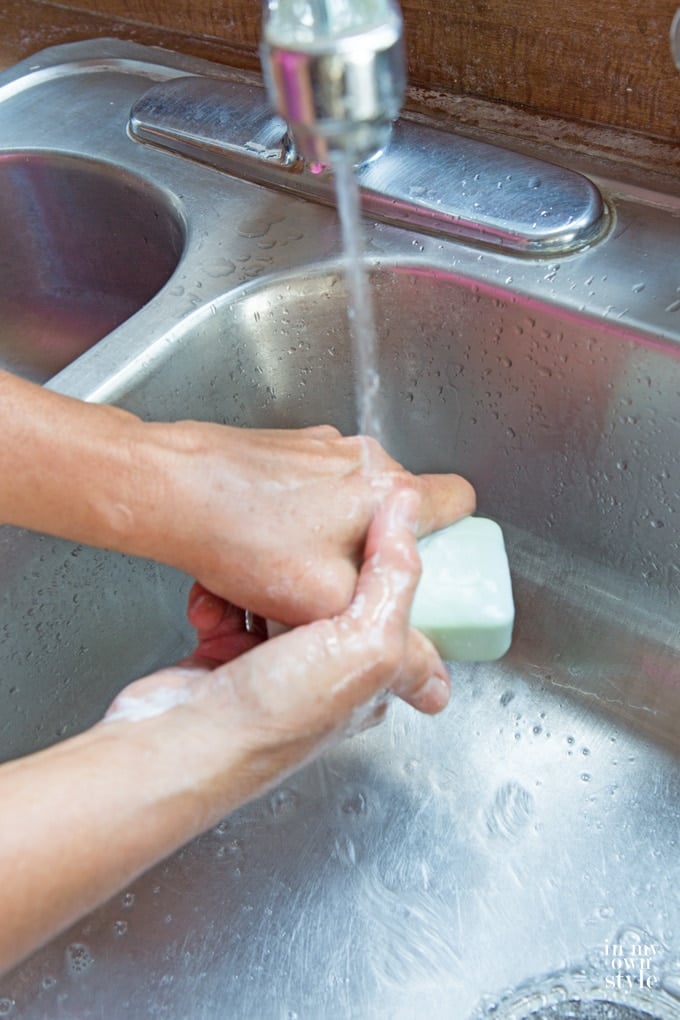 What to use to clean paint off your hands